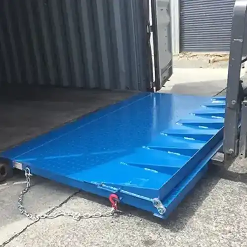 container-ramps-callout container-ramps-callout